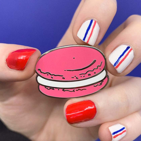 Magnifique Macaron Enamel Pin